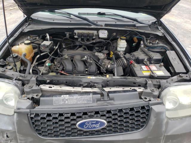 Photo 7 from auction – 2005 FORD ESCAPE XLT with VIN 1FMYU93145KA42212