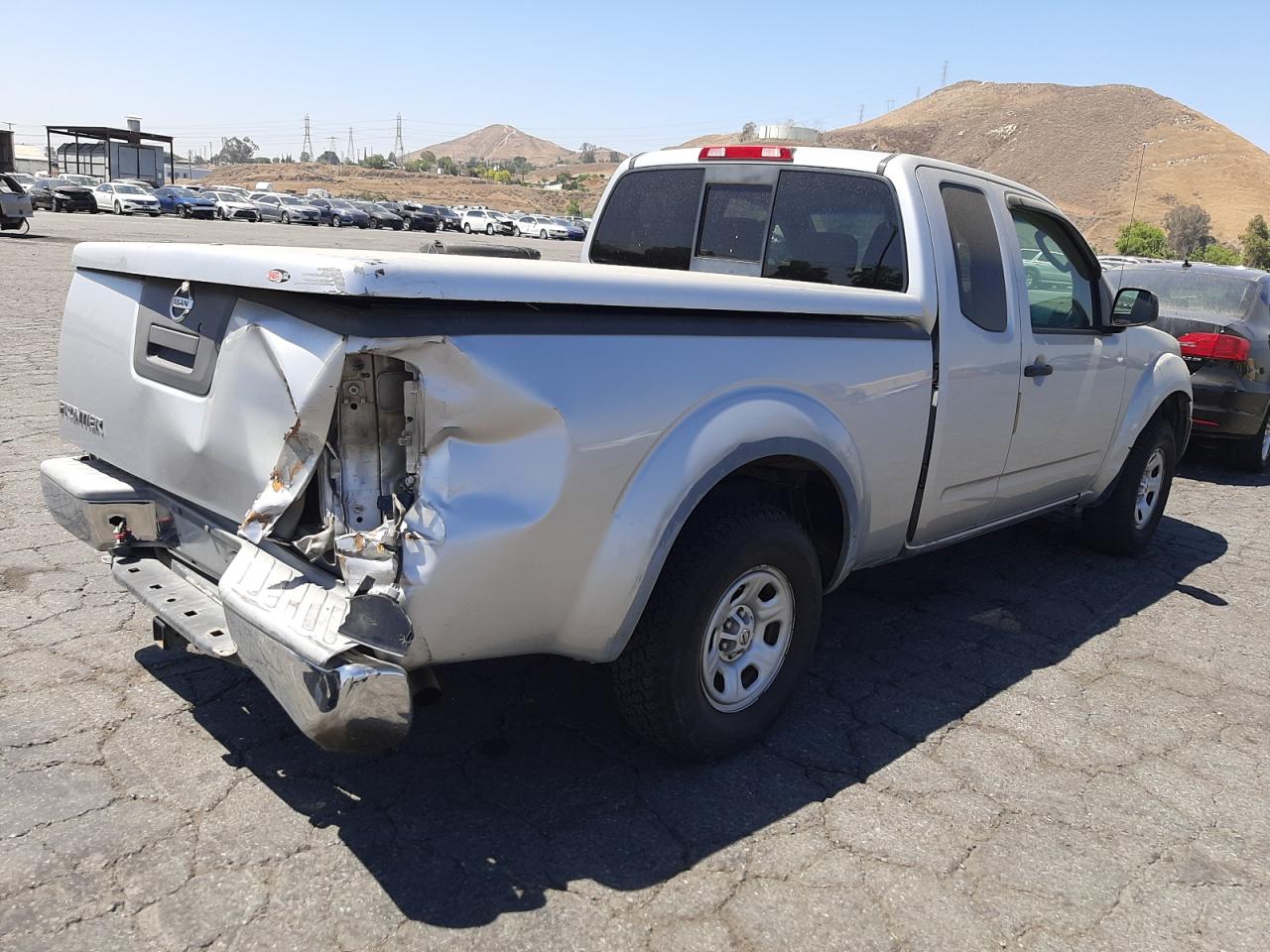 Photo 4 from auction – 2005 NISSAN FRONTIER K with VIN 1N6BD06T55C433637