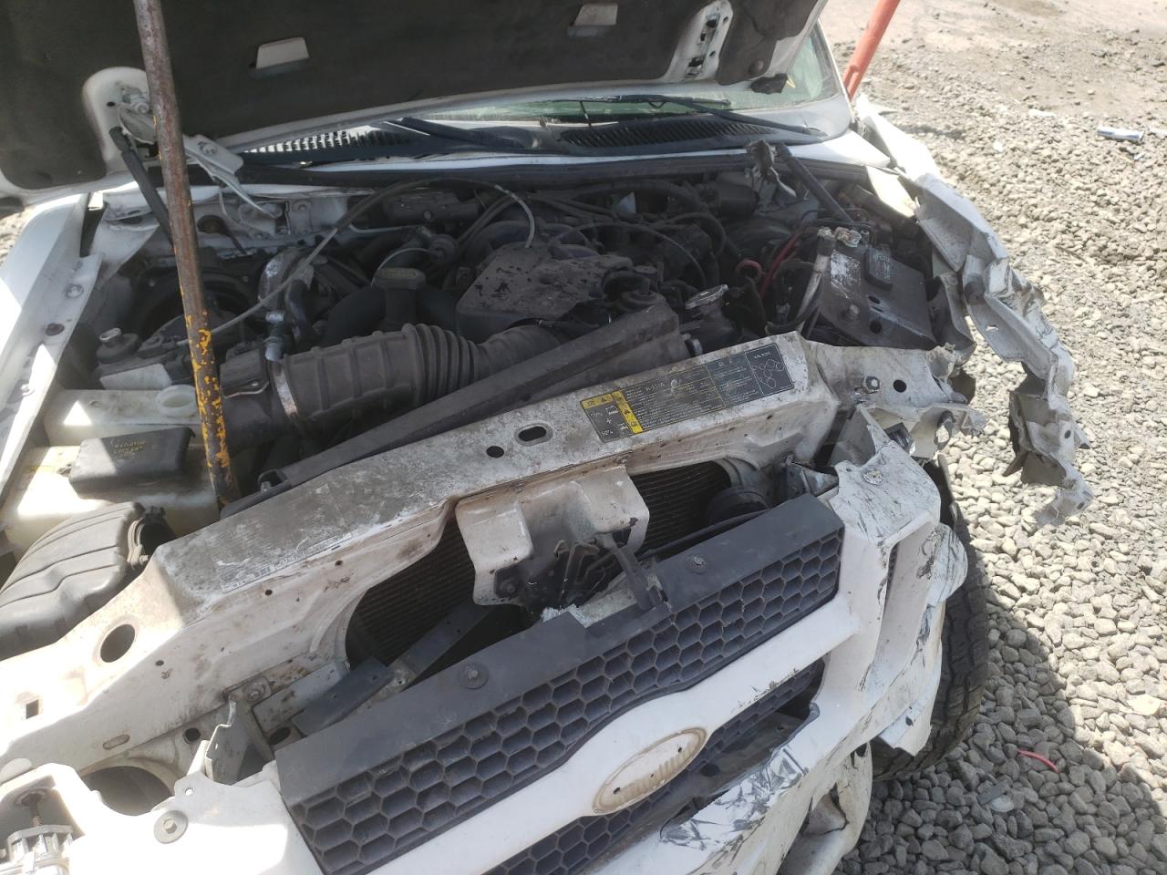 Photo 7 from auction – 2005 FORD EXPLORER S with VIN 1FMZU77K65UB80124