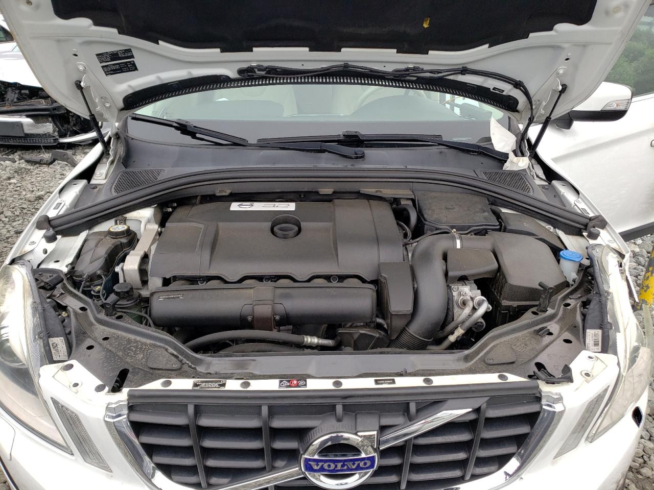 Photo 17 from auction – 2013 VOLVO XC60 3.2 with VIN YV4952DL3D2385215