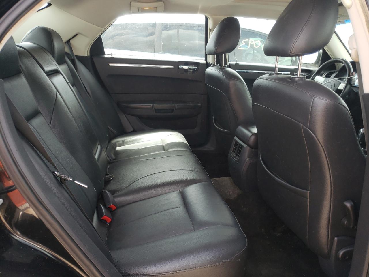 Photo 6 from auction – 2008 CHRYSLER 300 with VIN 2C3KA53GX8H149054