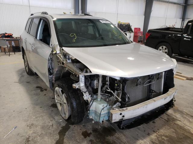 TOYOTA HIGHLANDER 2013 with VIN 5TDDK3EH3DS255109 - Photo from auction