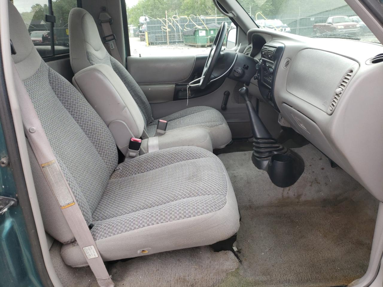 Photo 5 from auction – 1998 FORD RANGER with VIN 1FTYR11UXWTA84447