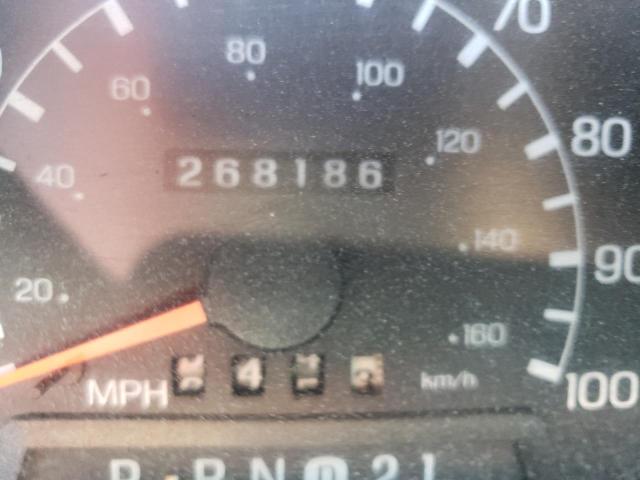 Photo 8 from auction – 2000 FORD F250 SUPER with VIN 1FTNX21FXYEA25180