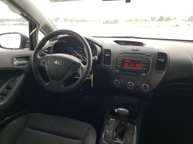 Photo 9 from auction – 2017 KIA FORTE LX with VIN 3KPFK4A79HE082627
