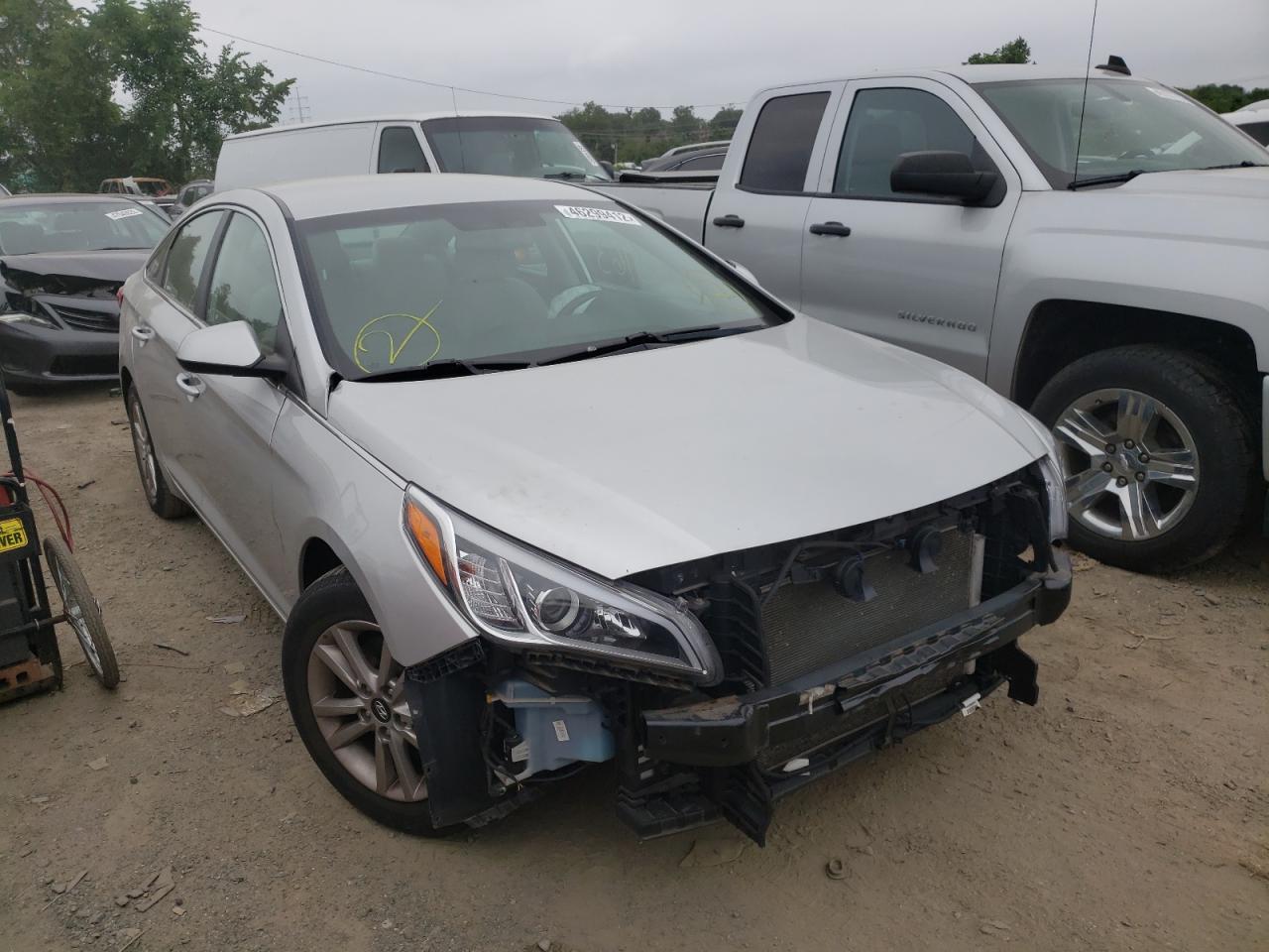 Photo 14 from auction – 2015 HYUNDAI SONATA SE with VIN 5NPE24AF5FH017611