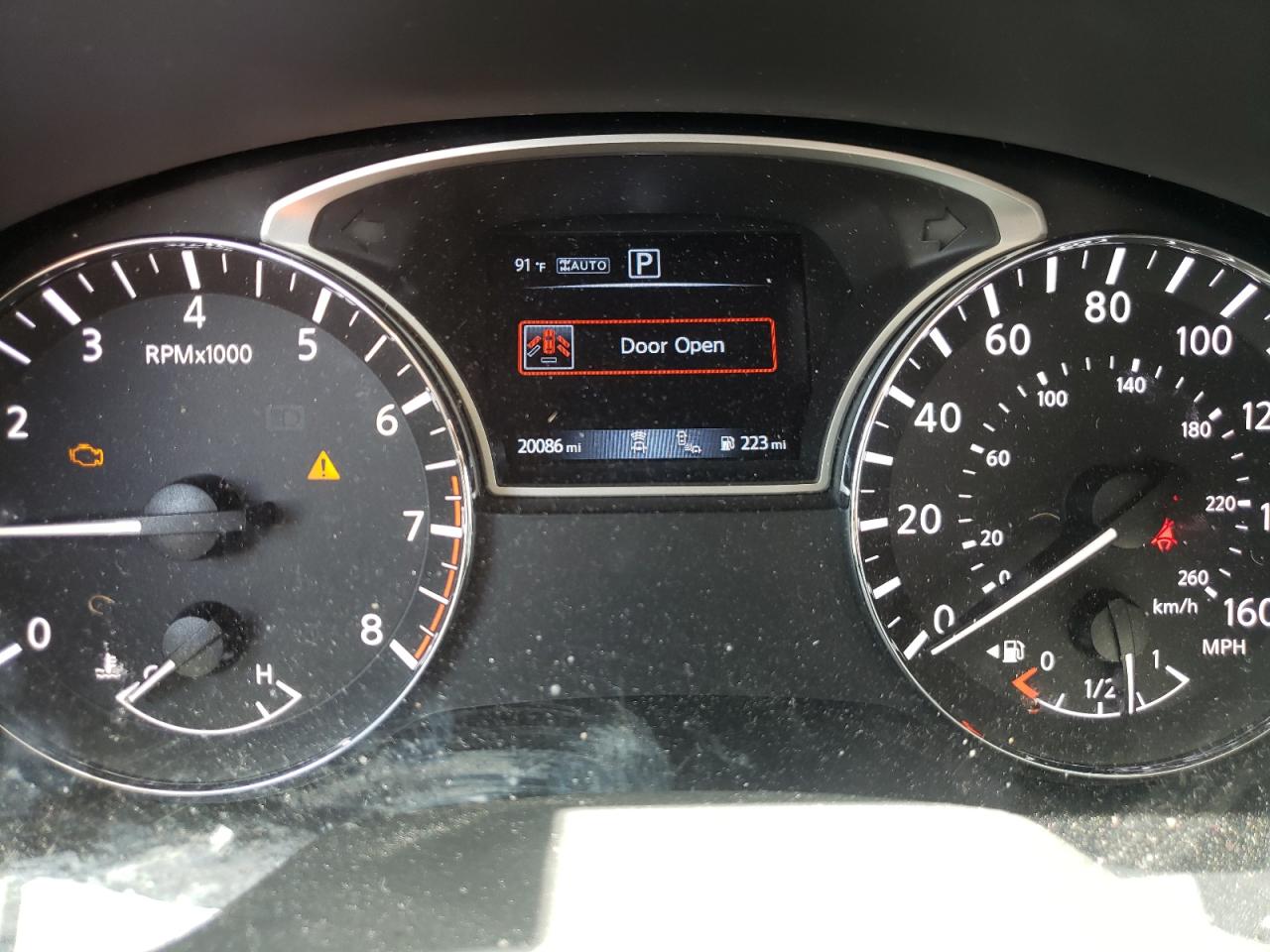 Photo 8 from auction – 2019 NISSAN PATHFINDER with VIN 5N1DR2MM2KC653572