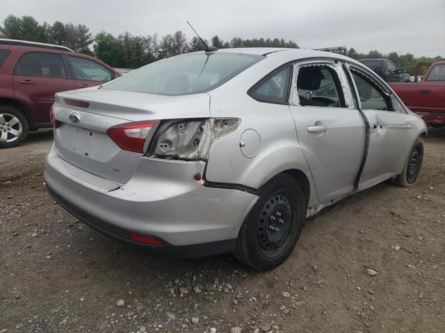 Photo 4 from auction – 2012 FORD FOCUS SE with VIN 1FAHP3F26CL122931