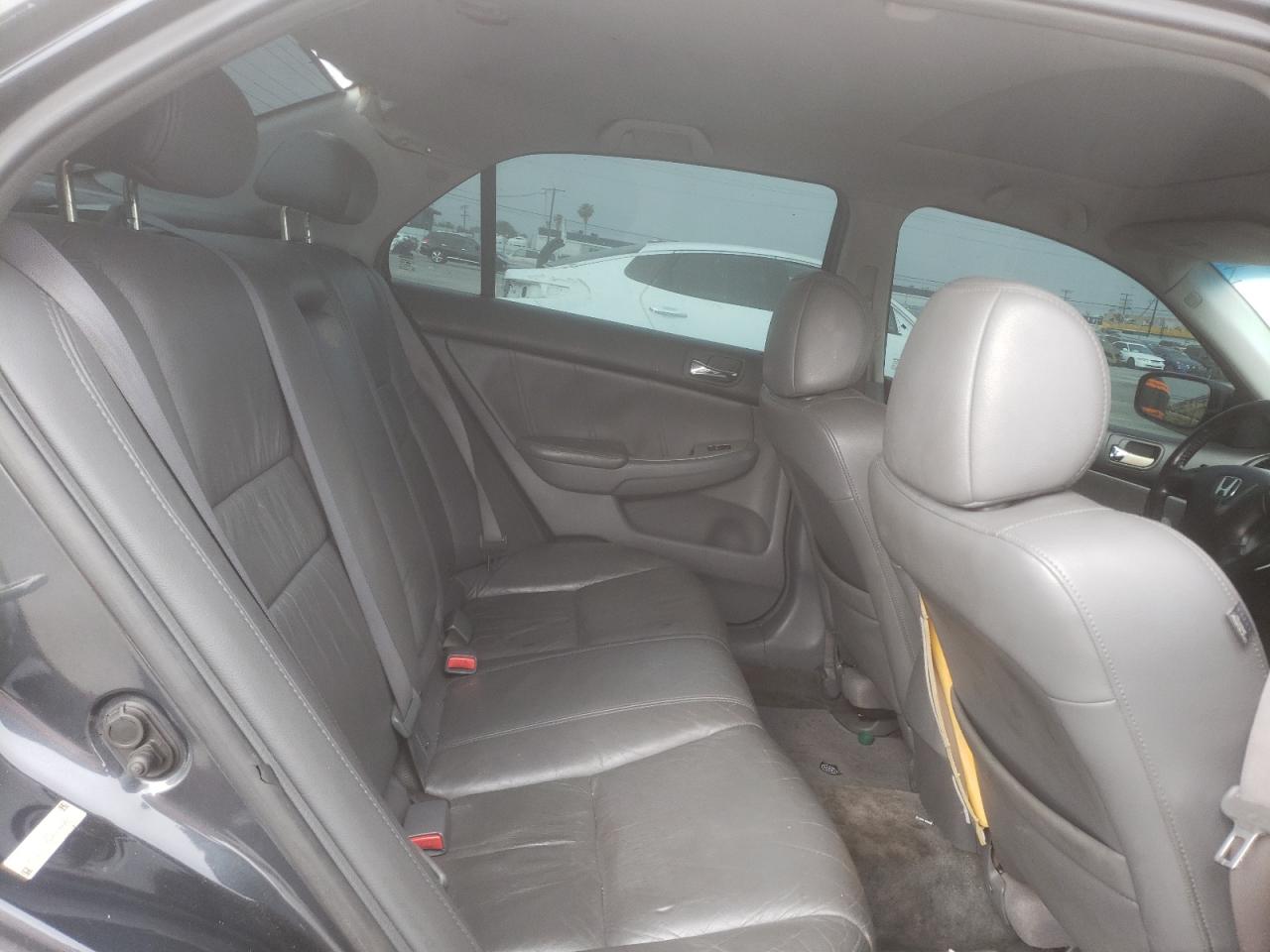 Photo 6 from auction – 2003 HONDA ACCORD with VIN 1HGCM66583A094569