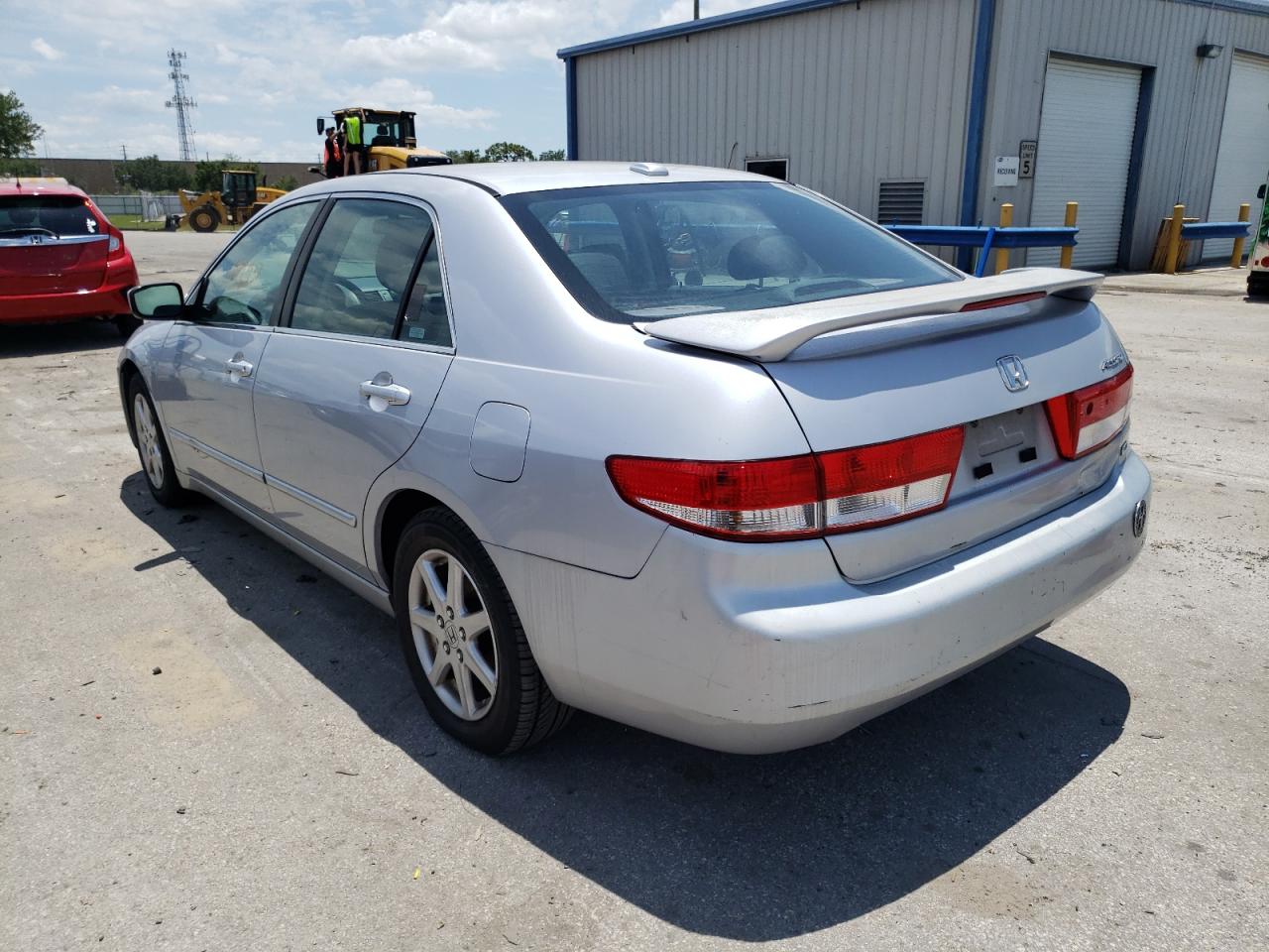 Photo 3 from auction – 2004 HONDA ACCORD with VIN 1HGCM66524A034451