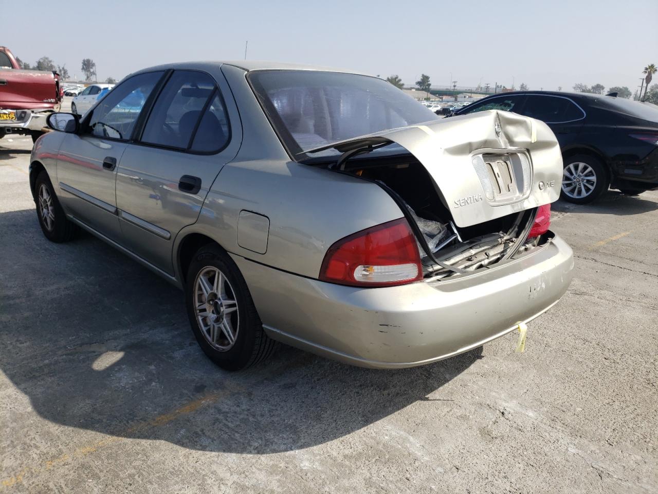 Photo 3 from auction – 2001 NISSAN SENTRA XE with VIN 3N1CB51D81L478616