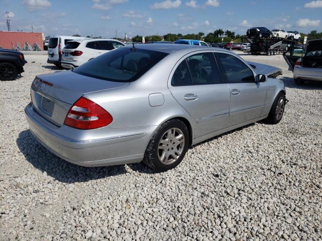 Photo 4 from auction – 2003 MERCEDES-BENZ E 320 with VIN WDBUF65J73A163018