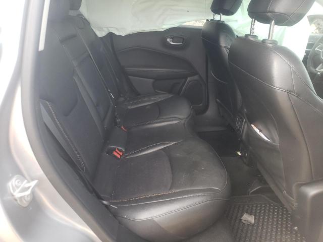 Photo 6 from auction – 2019 JEEP COMPASS LA with VIN 3C4NJDBBXKT627996
