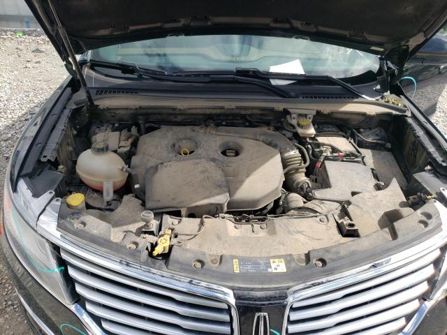 Photo 7 from auction – 2017 LINCOLN MKC RESERV with VIN 5LMCJ3D93HUL47338