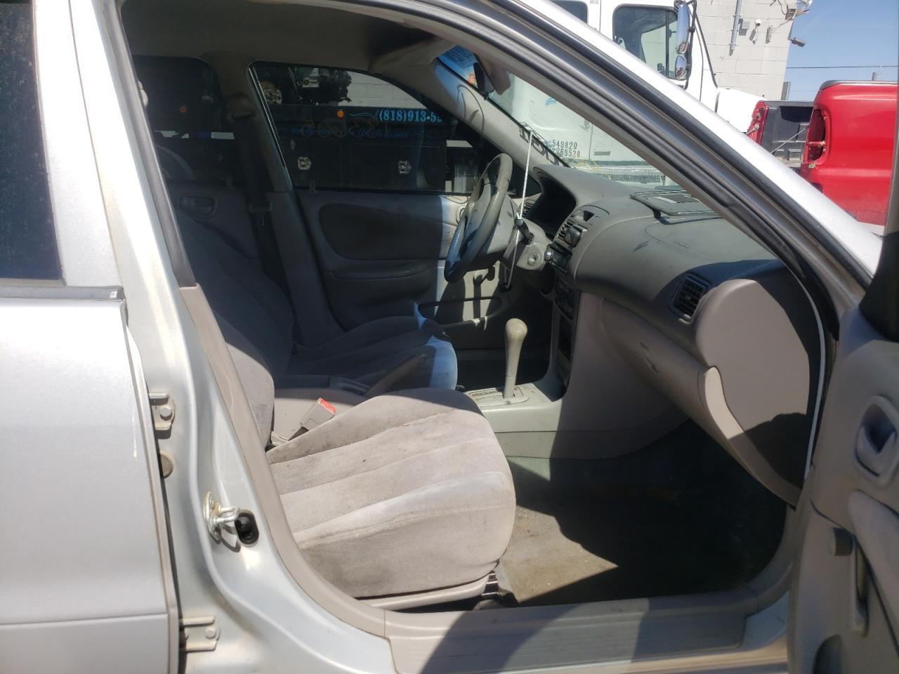 Photo 5 from auction – 2001 TOYOTA COROLLA CE with VIN 1NXBR12E11Z507993