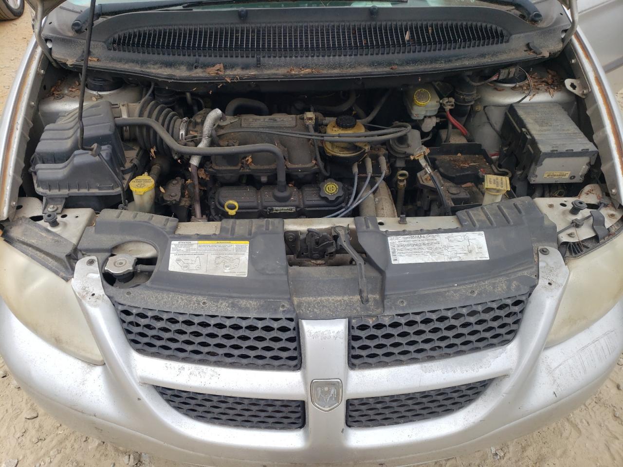 Photo 7 from auction – 2004 DODGE GRAND CARA with VIN 1D4GP24R84B581789
