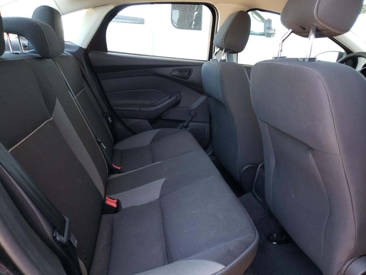 Photo 6 from auction – 2013 FORD FOCUS S with VIN 1FADP3E25DL276774