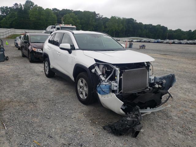 TOYOTA RAV4 XLE 2020 with VIN 2T3W1RFV4LC083285 - Photo from auction