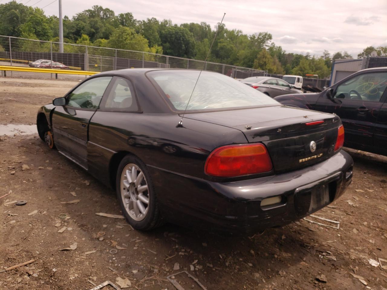Foto 3 de la subasta – 2000 CHRYSLER SEBRING LX con VIN 4C3AU52N4YE097073