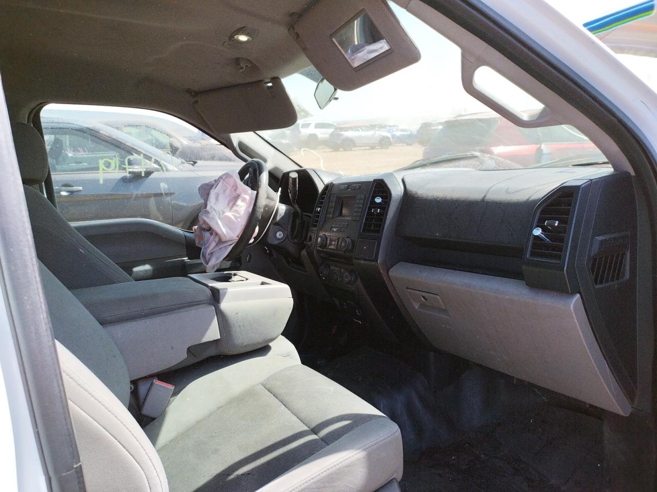 Photo 19 from auction – 2016 FORD F150 with VIN 1FTMF1CP7GKD57043