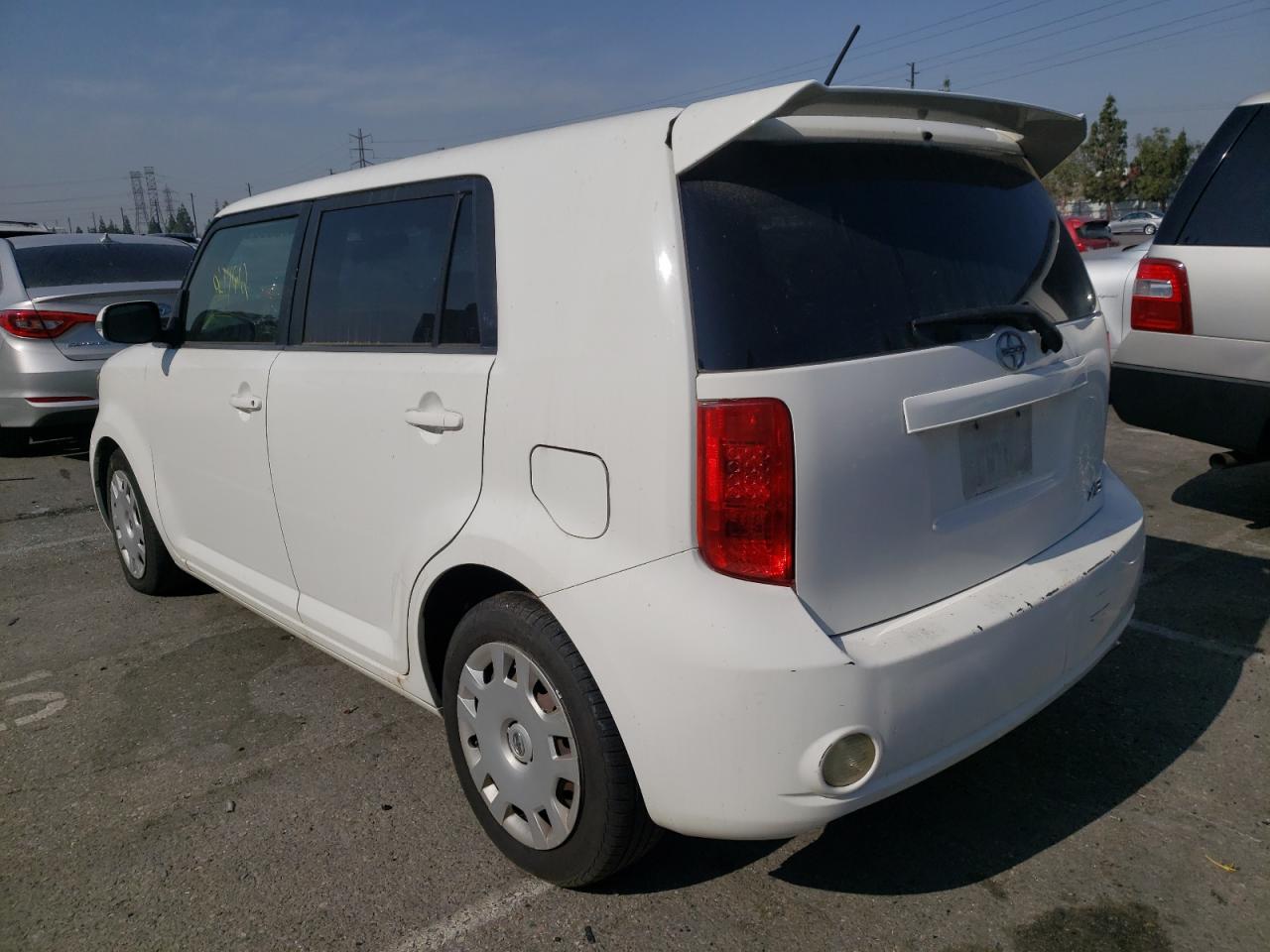 Photo 16 from auction – 2008 TOYOTA SCION with VIN JTLKE50E481041230
