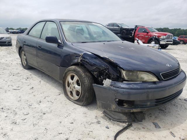 LEXUS ES 300 1998 with VIN JT8BF28G9W5044173 - Photo from auction