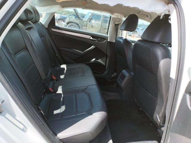 Photo 6 from auction – 2015 VOLKSWAGEN PASSAT S with VIN 1VWAT7A37FC102722