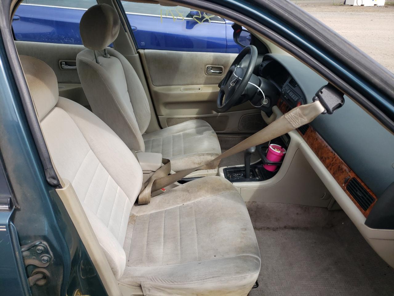 Photo 5 from auction – 1993 NISSAN ALTIMA XE with VIN 1N4BU31F8PC197175