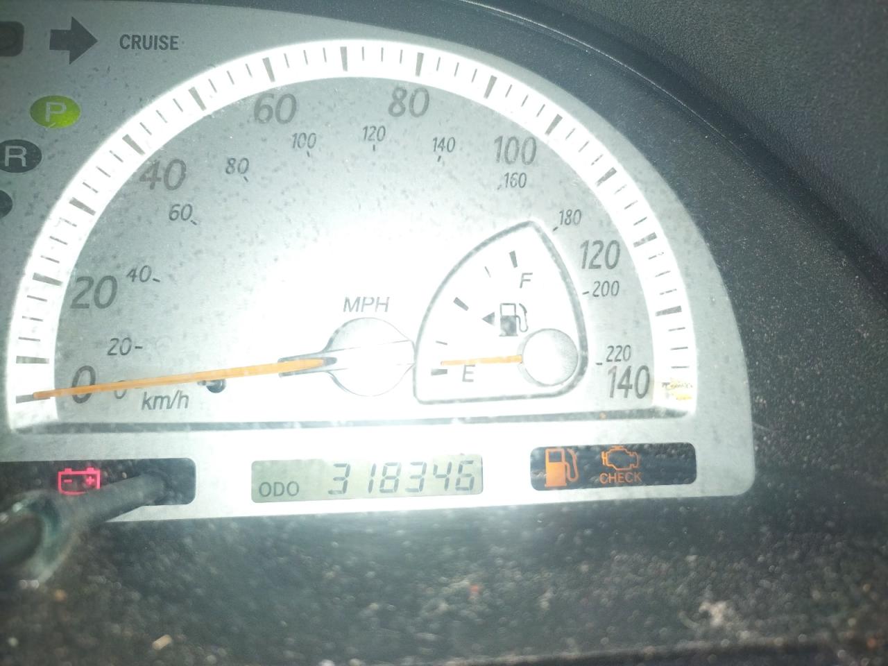 Photo 8 from auction – 2004 TOYOTA CAMRY LE with VIN 4T1BE30K34U293609