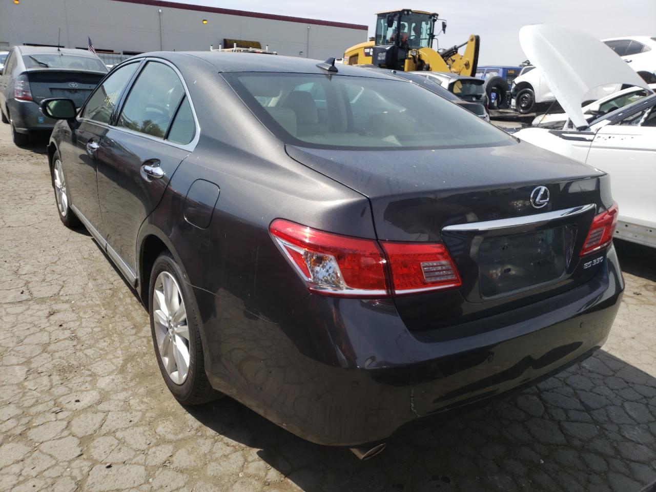 Photo 3 from auction – 2011 LEXUS ES 350 with VIN JTHBK1EG5B2444611