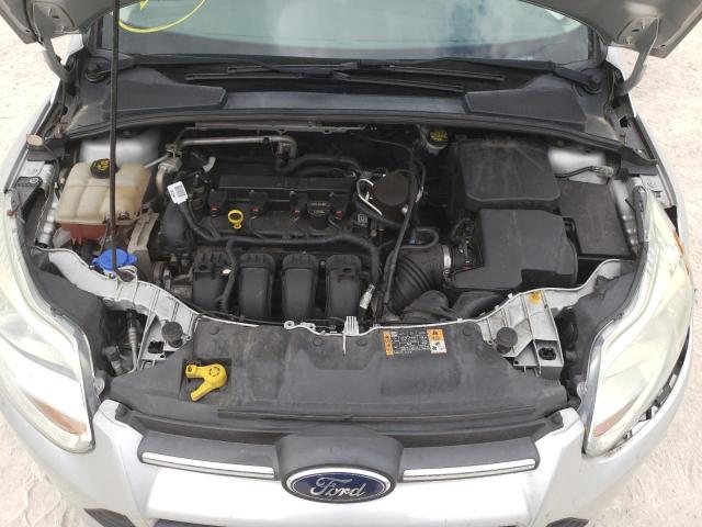 Photo 7 from auction – 2014 FORD FOCUS SE with VIN 1FADP3K21EL323840