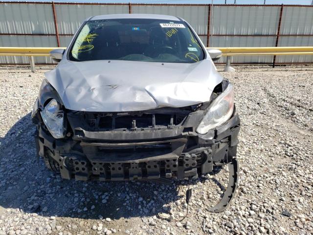 Photo 9 from auction – 2015 FORD C-MAX SE with VIN 1FADP5AU4FL121641
