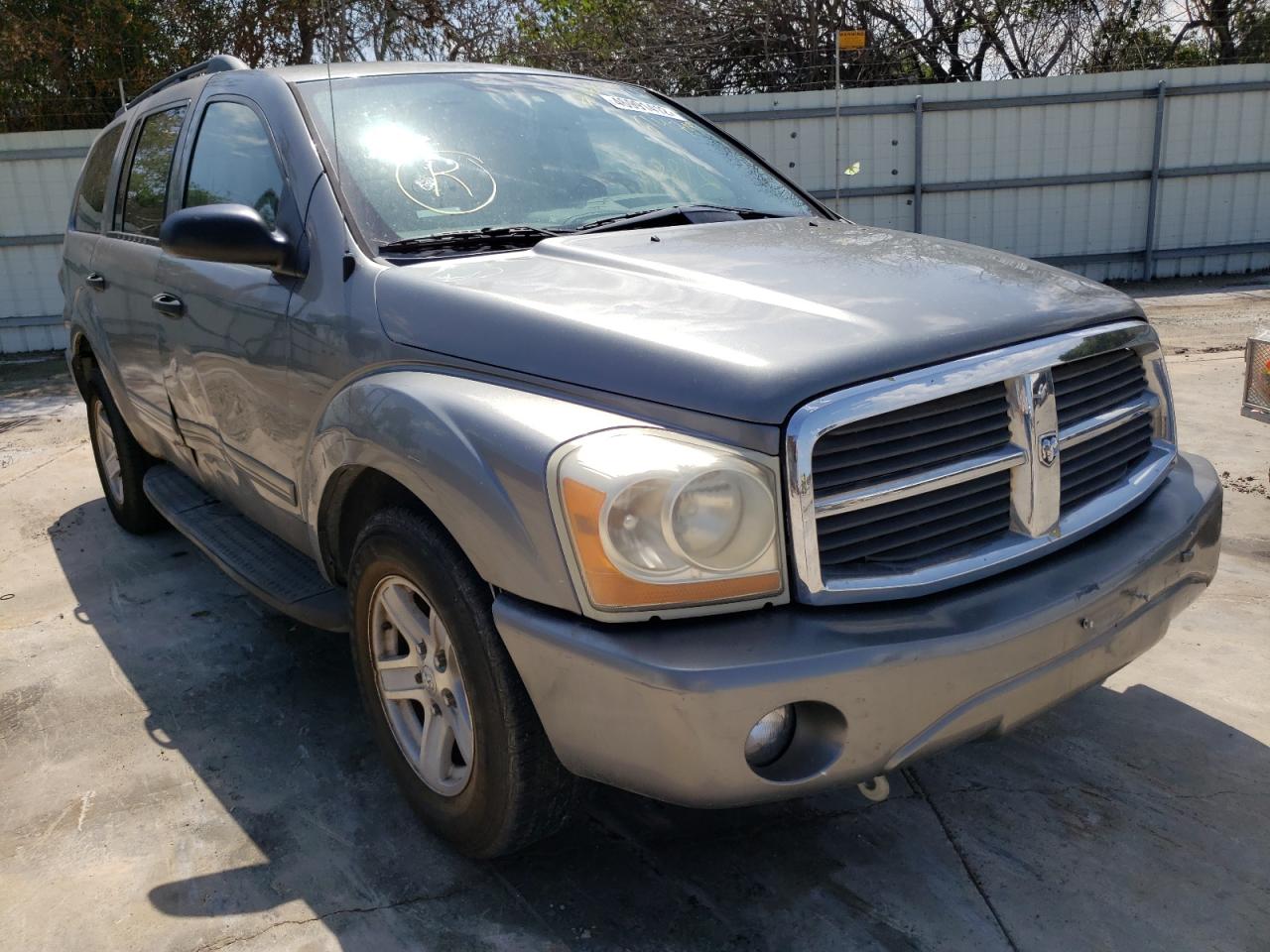 Photo 14 from auction – 2005 DODGE DURANGO SL with VIN 1D4HD48N85F614719