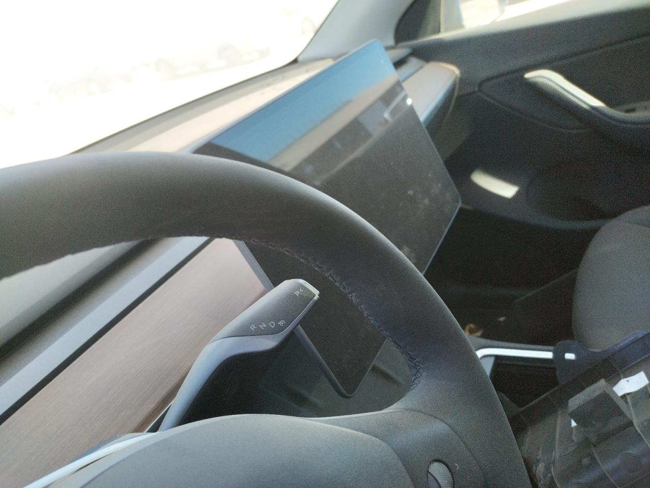 Photo 8 from auction – 2022 TESLA MODEL Y with VIN 7SAYGDEE5NF344882