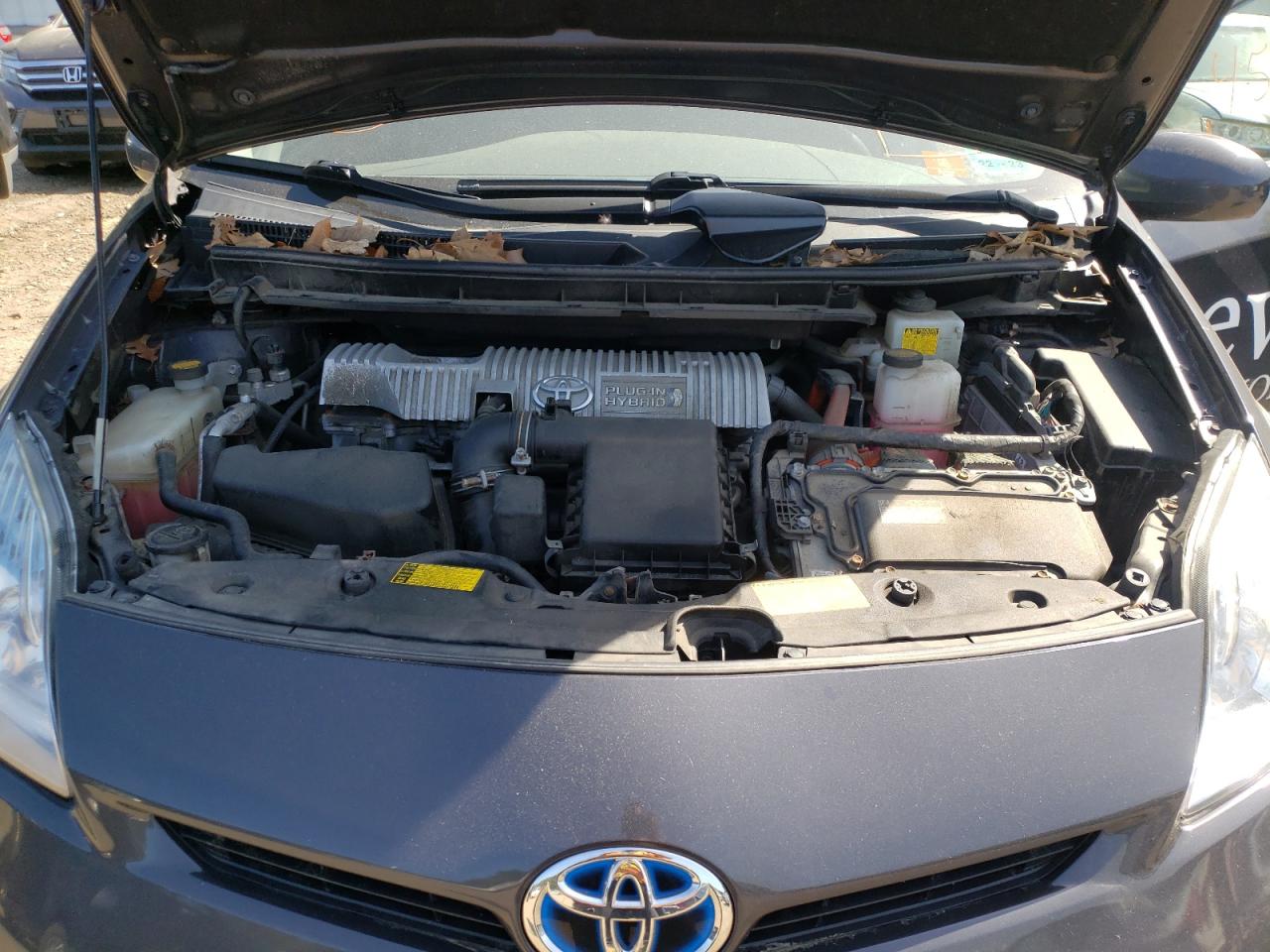 Photo 7 from auction – 2013 TOYOTA PRIUS PLUG with VIN JTDKN3DP3D3045960