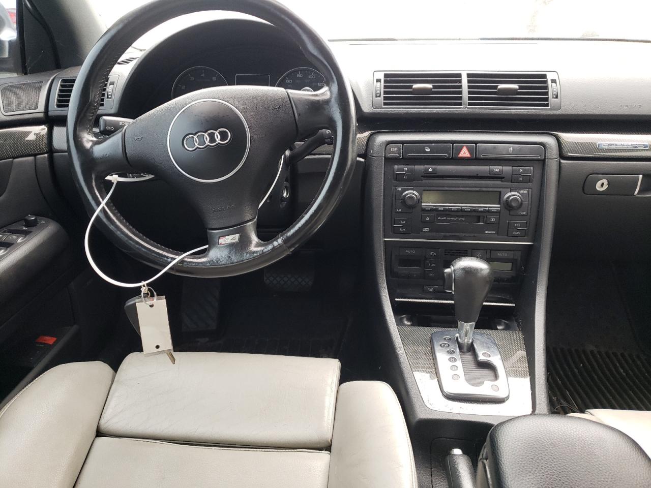Photo 9 from auction – 2005 AUDI S4 with VIN WAUPL68E55A011860