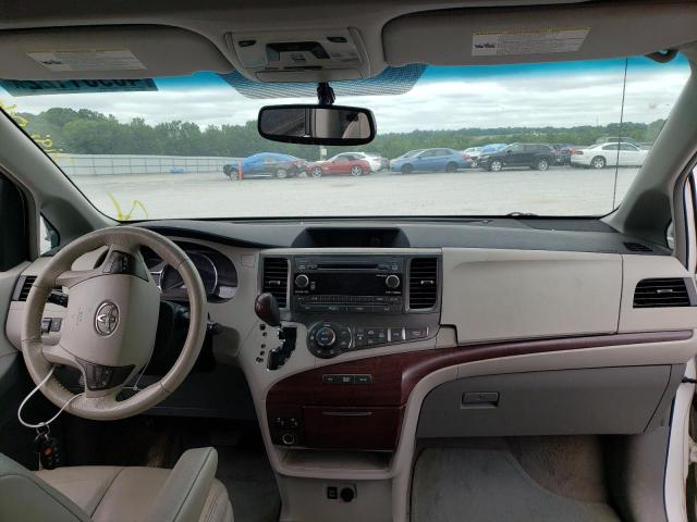 Photo 9 from auction – 2011 TOYOTA SIENNA XLE with VIN 5TDYK3DC0BS076160