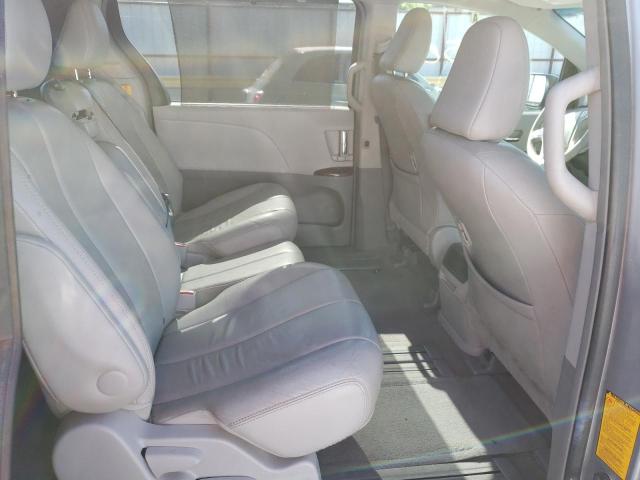Photo 6 from auction – 2013 TOYOTA SIENNA XLE with VIN 5TDYK3DC1DS370198