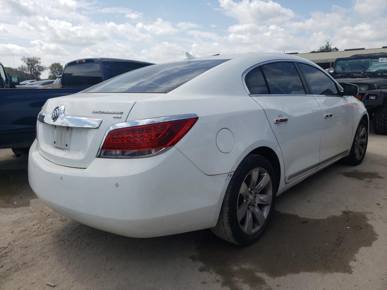 Photo 4 from auction – 2010 BUICK LACROSSE C with VIN 1G4GC5EG8AF154006