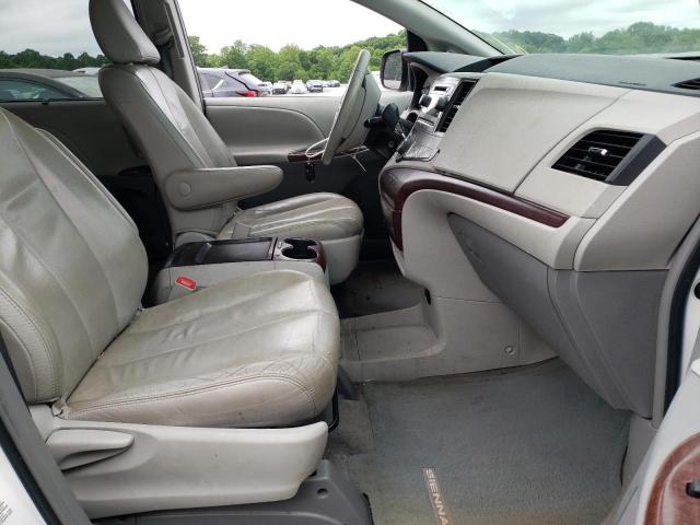 Photo 5 from auction – 2011 TOYOTA SIENNA XLE with VIN 5TDYK3DC0BS076160