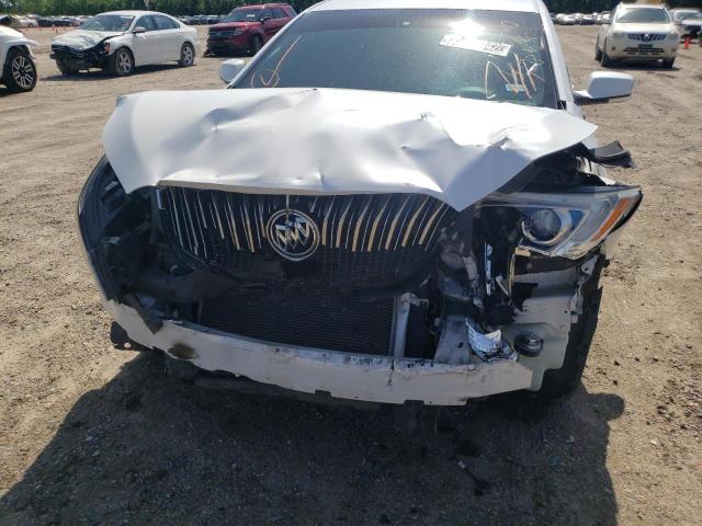 Photo 9 from auction – 2015 BUICK LACROSSE with VIN 1G4GB5G32FF136525