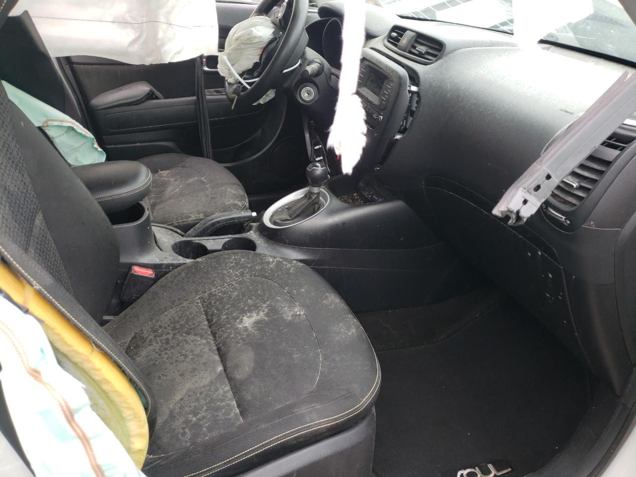 Photo 5 from auction – 2014 KIA SOUL + with VIN KNDJP3A53E7043838