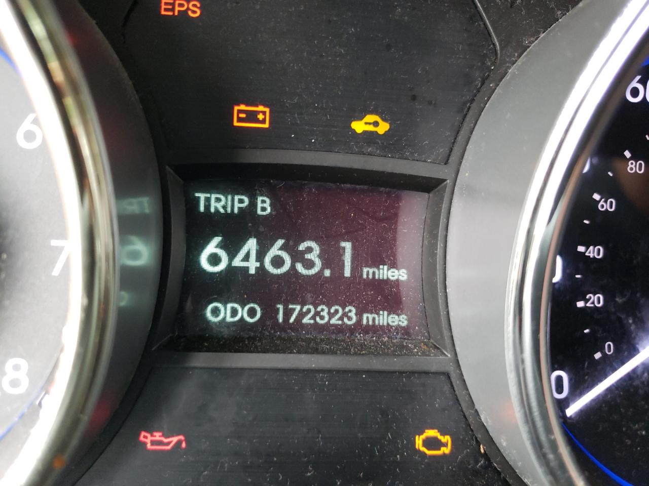 Photo 8 from auction – 2011 HYUNDAI SONATA SE with VIN 5NPEC4AC7BH038747