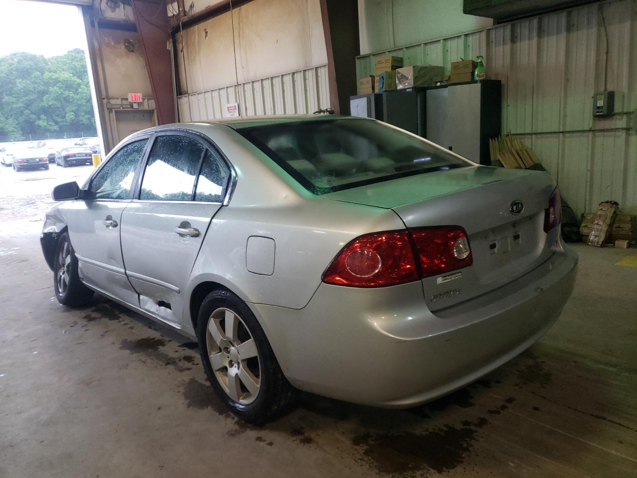 Photo 3 from auction – 2008 KIA OPTIMA LX with VIN KNAGE123285242779