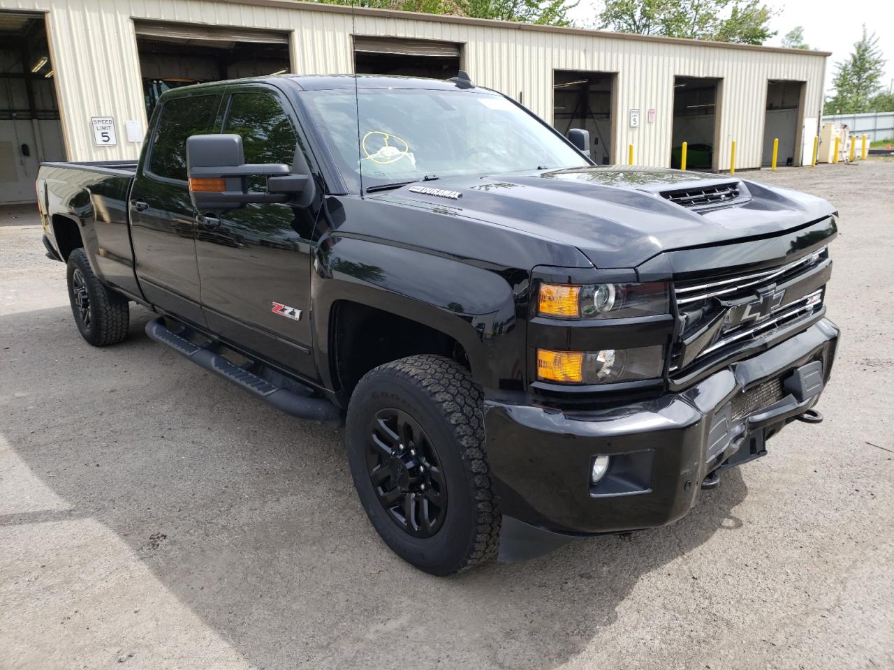 Photo 1 from auction – 2017 CHEVROLET SILVERADO with VIN 1GC4K0CY7HF175769