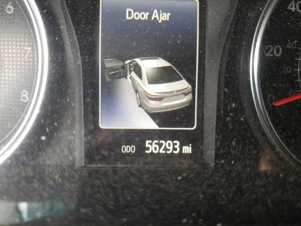 Photo 13 from auction – 2016 TOYOTA CAMRY LE with VIN 4T1BF1FK9GU167235