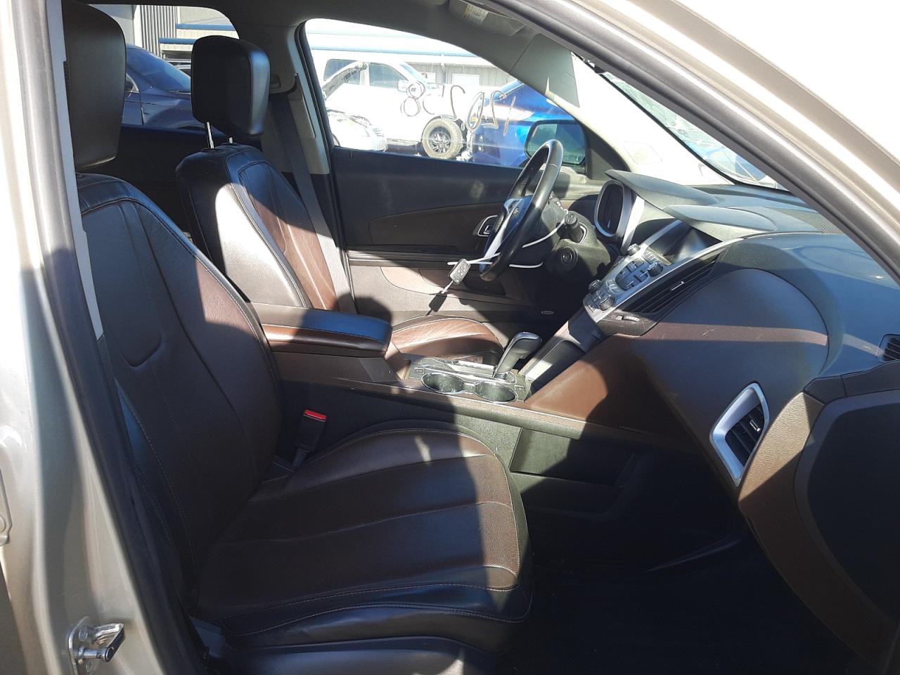 Photo 19 from auction – 2015 CHEVROLET EQUINOX LT with VIN 2GNALCEK4F1156277