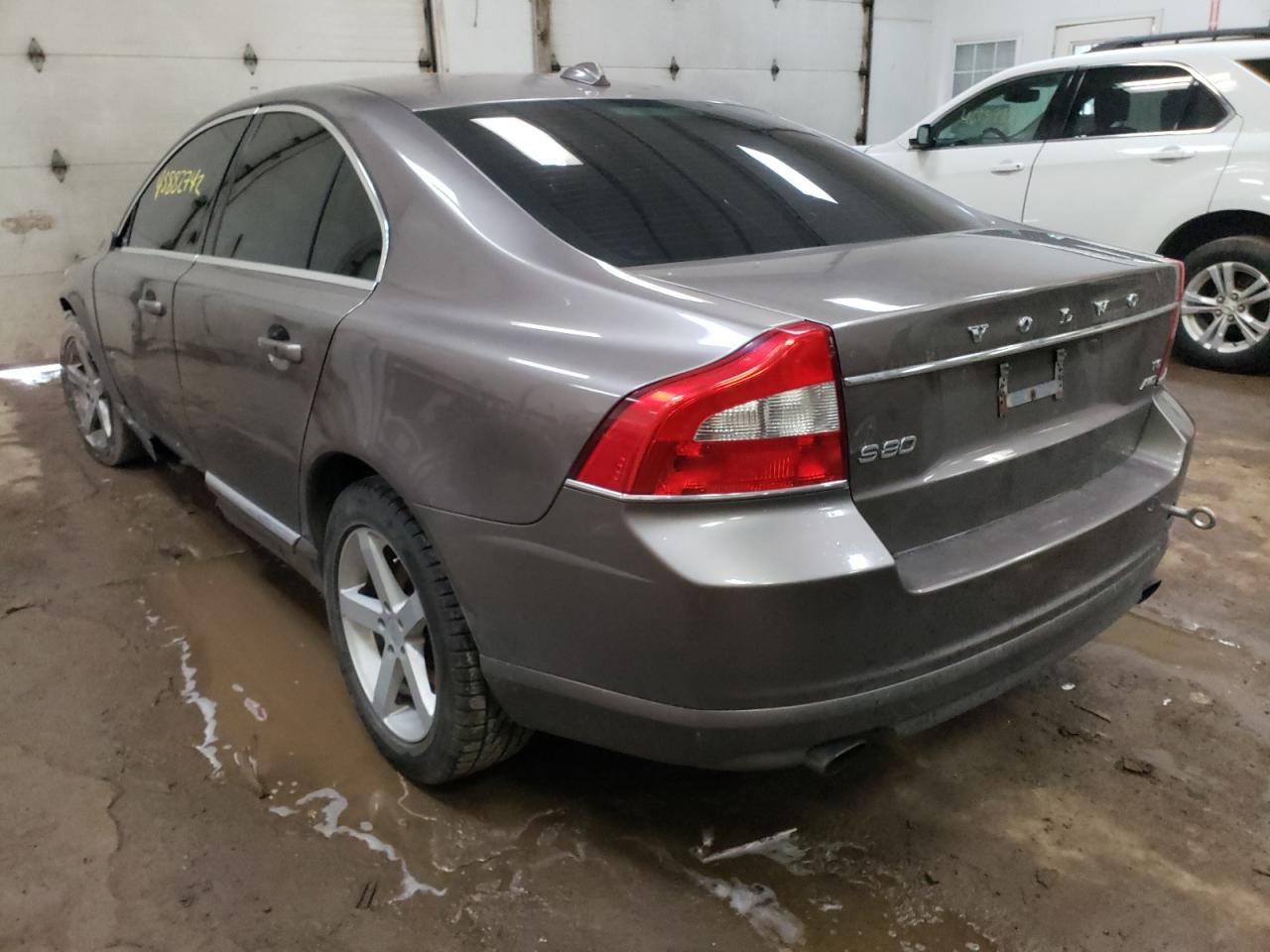 Photo 3 from auction – 2010 VOLVO S80 T6 with VIN YV1992AH2A1118375