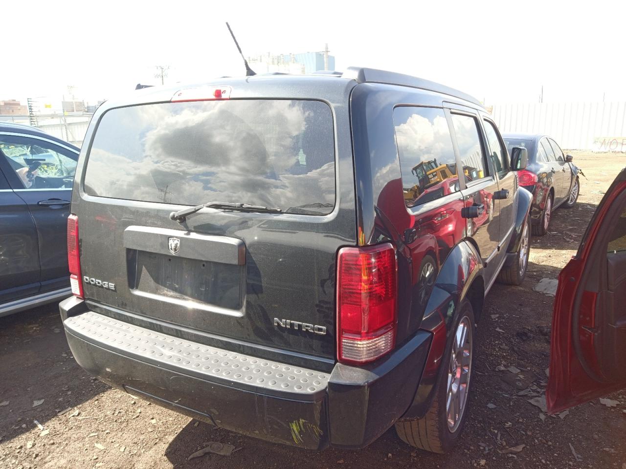 Photo 4 from auction – 2011 DODGE NITRO HEAT with VIN 1D4PT4GK0BW602842