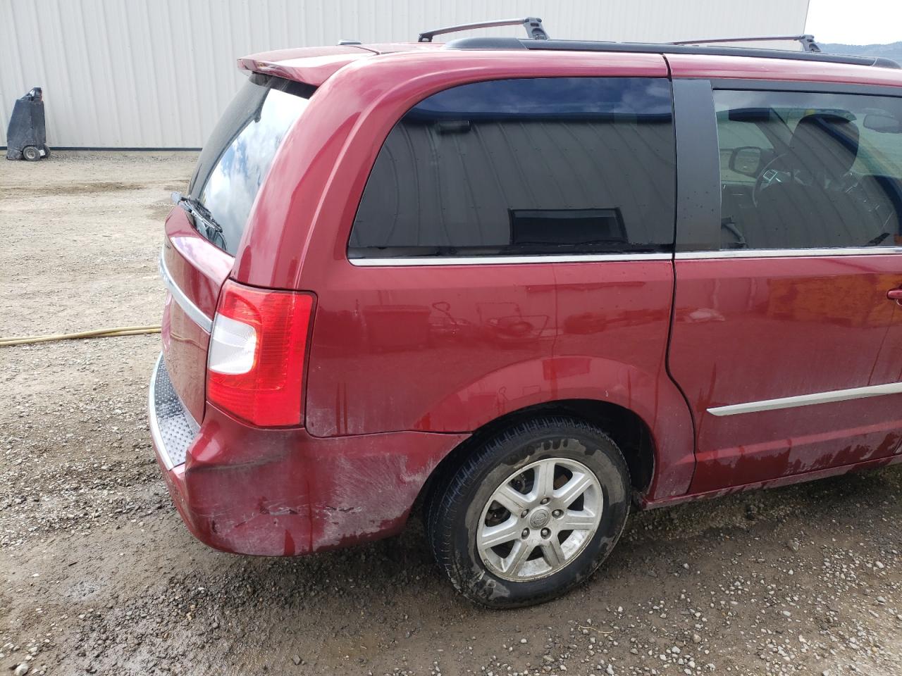 Photo 9 from auction – 2011 CHRYSLER TOWN & COU with VIN 2A4RR5DG4BR610438